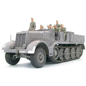 Tamiya German 18T Heavy Half Track Famo makett