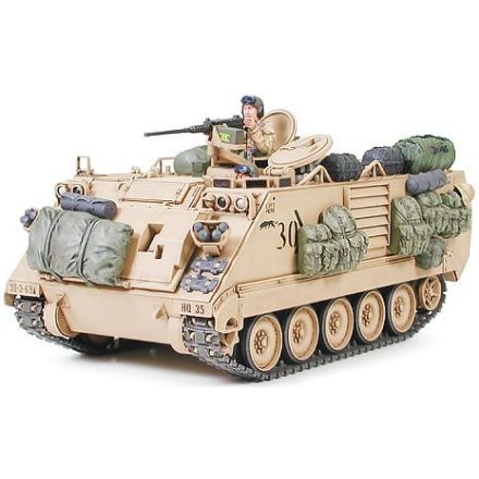 Tamiya M113A2 Armored Person Carrier - Desert Version makett