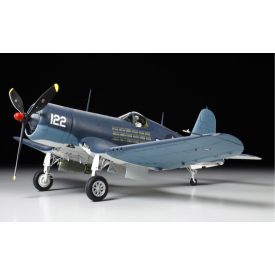 Tamiya Vought F4U-1A Corsair makett