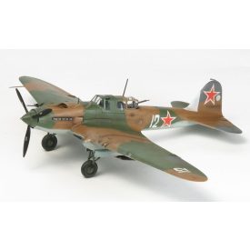 Tamiya Ilyshin IL-2 Shturmovik makett