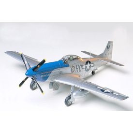Tamiya MUSTANG P-51D makett