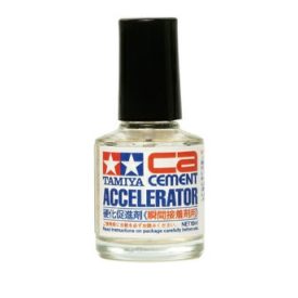   Tamiya CA Cement Accelerator (10ml) aktivátor pillanatragasztóhoz