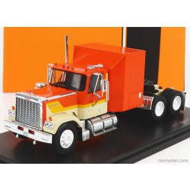 IXO GMC General, orange/beige, 1980