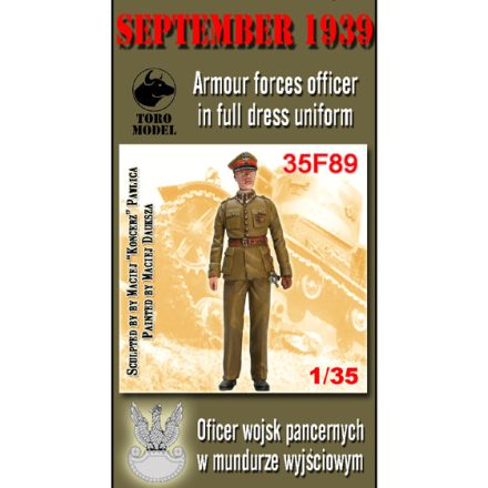 Toro Model September 1939 Armour forces officer in full dress uniform makett