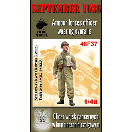 Toro Model September 1939 Armour forces officer wearing overalls makett