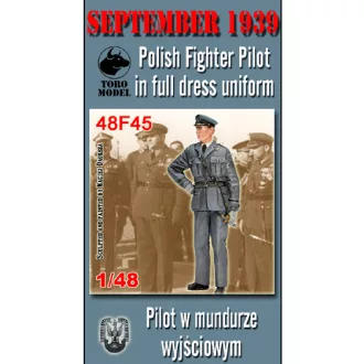   Toro Model September 1939 Polish Fighter Pilot in full dress uniform makett