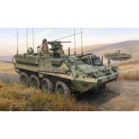 Trumpeter M1130 Stryker Command Vehicle makett