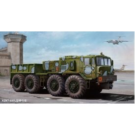 Trumpeter MAZ/KZKT-537L Cargo Truck makett