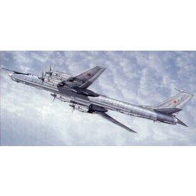 Trumpeter Tupolev Tu-142 MR Bear-J makett