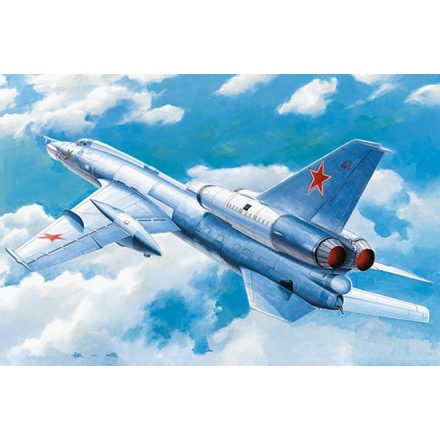 Trumpeter Soviet Tu-22K Blinder-B Bomber makett