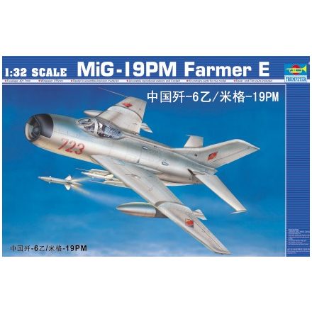 Trumpeter MiG-19 PM Farmer E/Shenyang F-6B makett