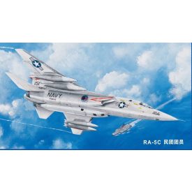 Trumpeter North American RA-5C Vigilante makett