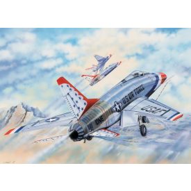 Trumpeter F-100D in Thunderbirds livery makett