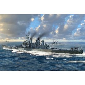 Trumpeter USS Iowa BB-61 makett