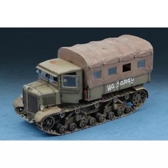 Trumpeter Soviet Voroshilovets Tractor harcjármű makett