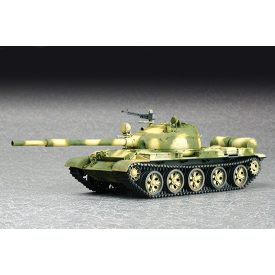 Trumpeter Russian T-62 Main Battle Tank Mod. 1972 makett