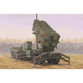   Trumpeter M983 HEMTT & M901 Launching Station w/MIM-104 Patriot SAM System (PAC-2) makett