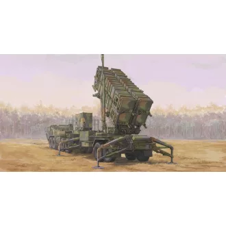  Trumpeter M983 HEMTT & M901 Launching Station w/MIM-104 Patriot SAM System (PAC-2) harcjármű makett