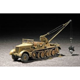   Trumpeter Drehkran 6t auf Zugkraftwagen 18t (Sd.Kfz. 9/1) makett
