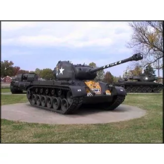 Trumpeter US M26 (T26E3) Pershing harcjármű makett