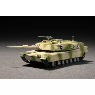 Trumpeter M1A2 Abrams MBT harcjármű makett