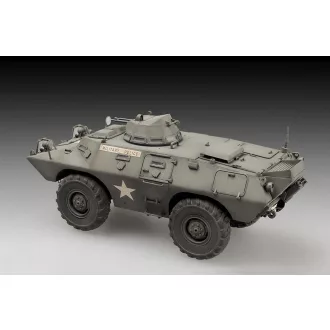   Trumpeter M706 Commando Armored Car in Vietnam harcjármű makett