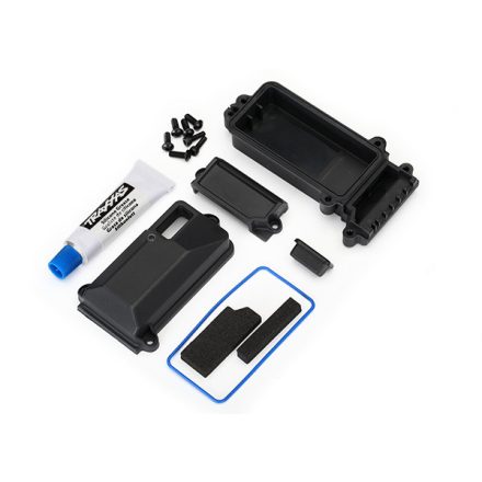 Traxxas Box, receiver (sealed)/ wire cover/ foam pads/ silicone grease/ 3x8 BCS (5)/ 2.5x8 CS (2)