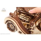 UGEARS Roadster mechanikus modell