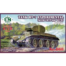 Unimodels BT-7 Experimental tank with 76.2mm gun makett