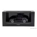 SPARK MODEL PORSCHE 911 992-2 CARRERA COUPE WITH SKI 2024