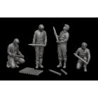 White Stork Miniatures U.S. ammo-loading tank crew