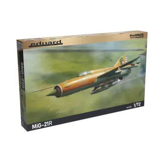 Eduard MiG-21 R - ProfiPack Edition Kit makett