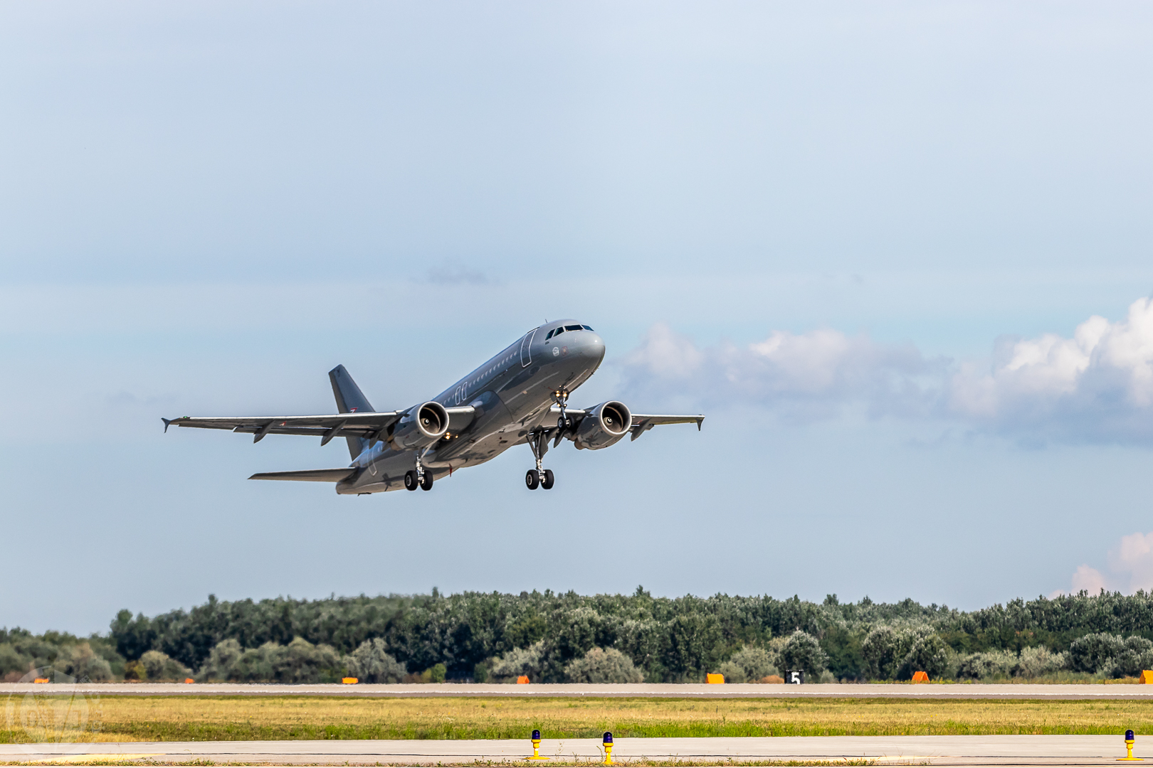 HUAF A-319 Fotó:Dobó János